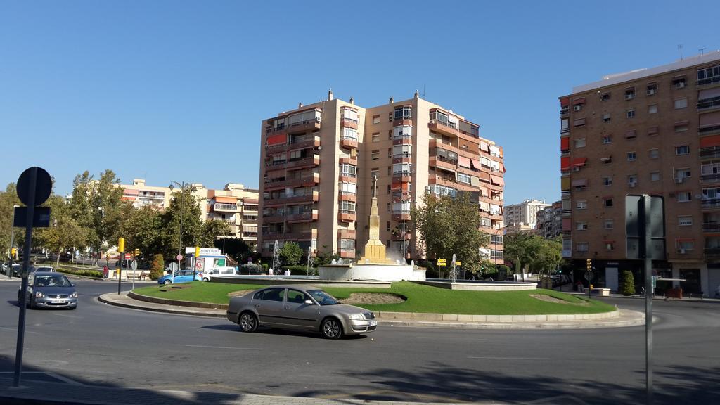 Apartamento Avenida Aurora Малага Екстериор снимка