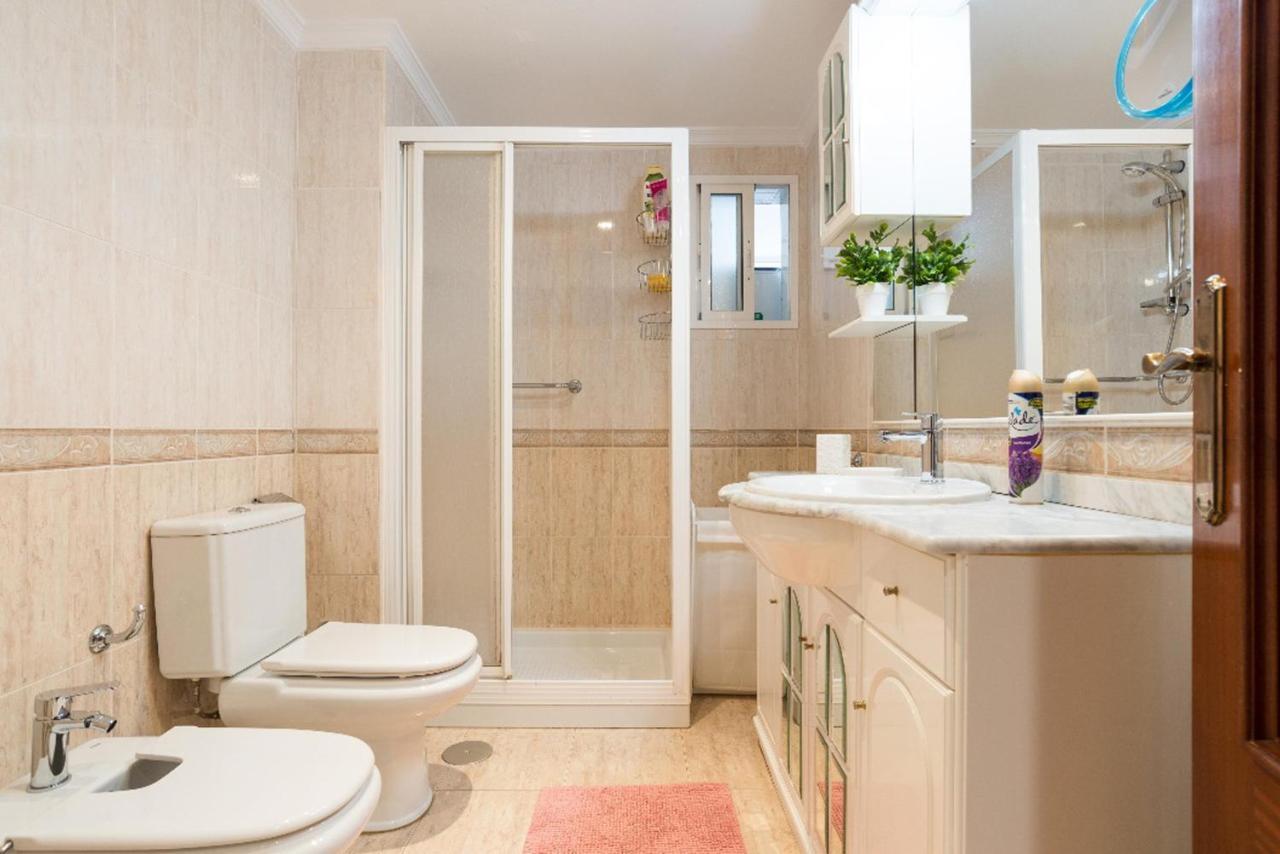 Apartamento Avenida Aurora Малага Екстериор снимка