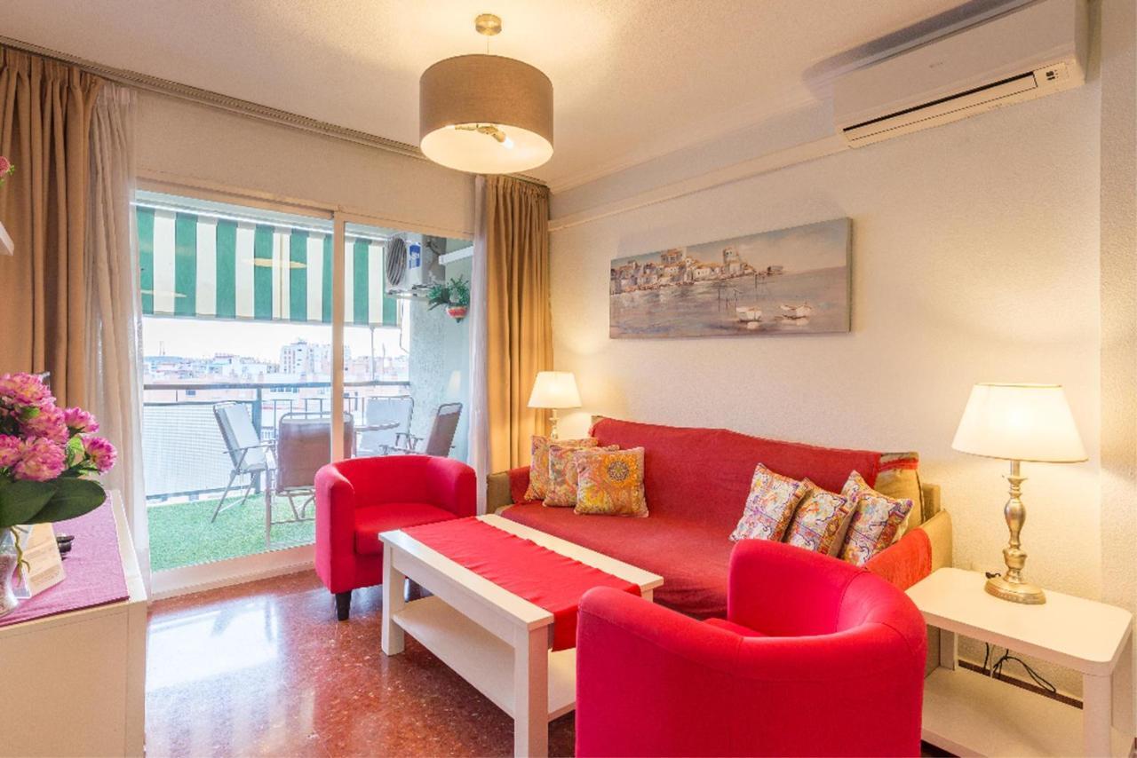 Apartamento Avenida Aurora Малага Екстериор снимка